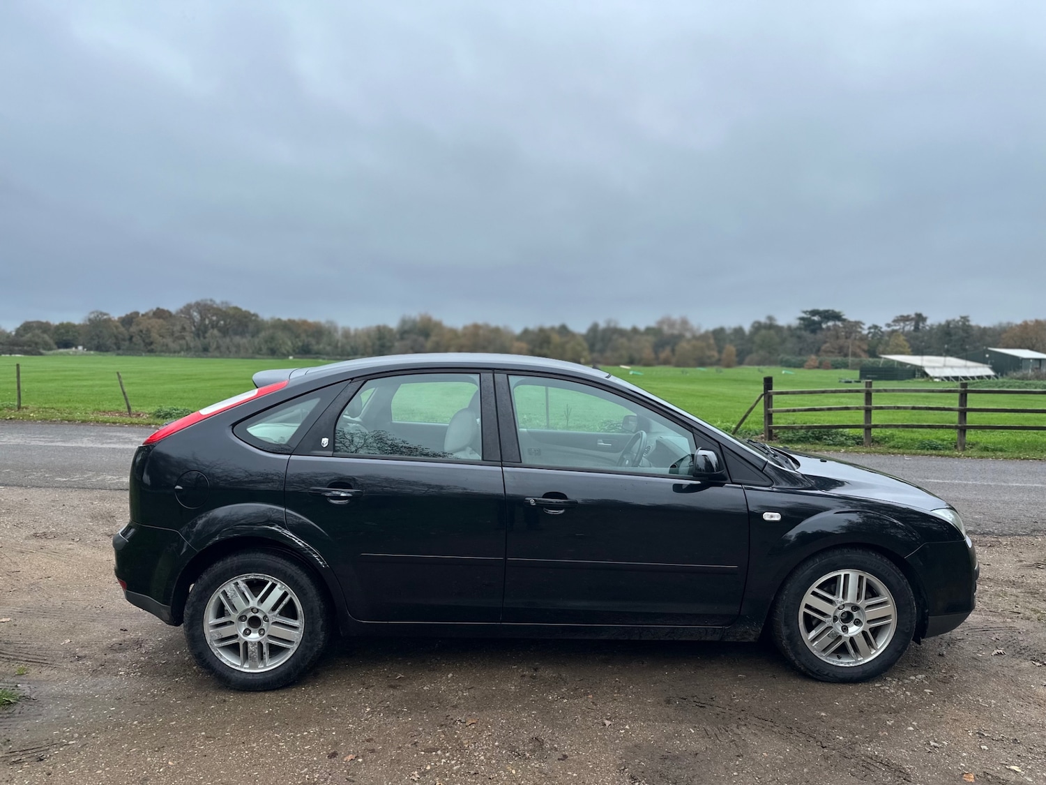 Used Ford Focus 2005 for sale - 76594330: Photo 4