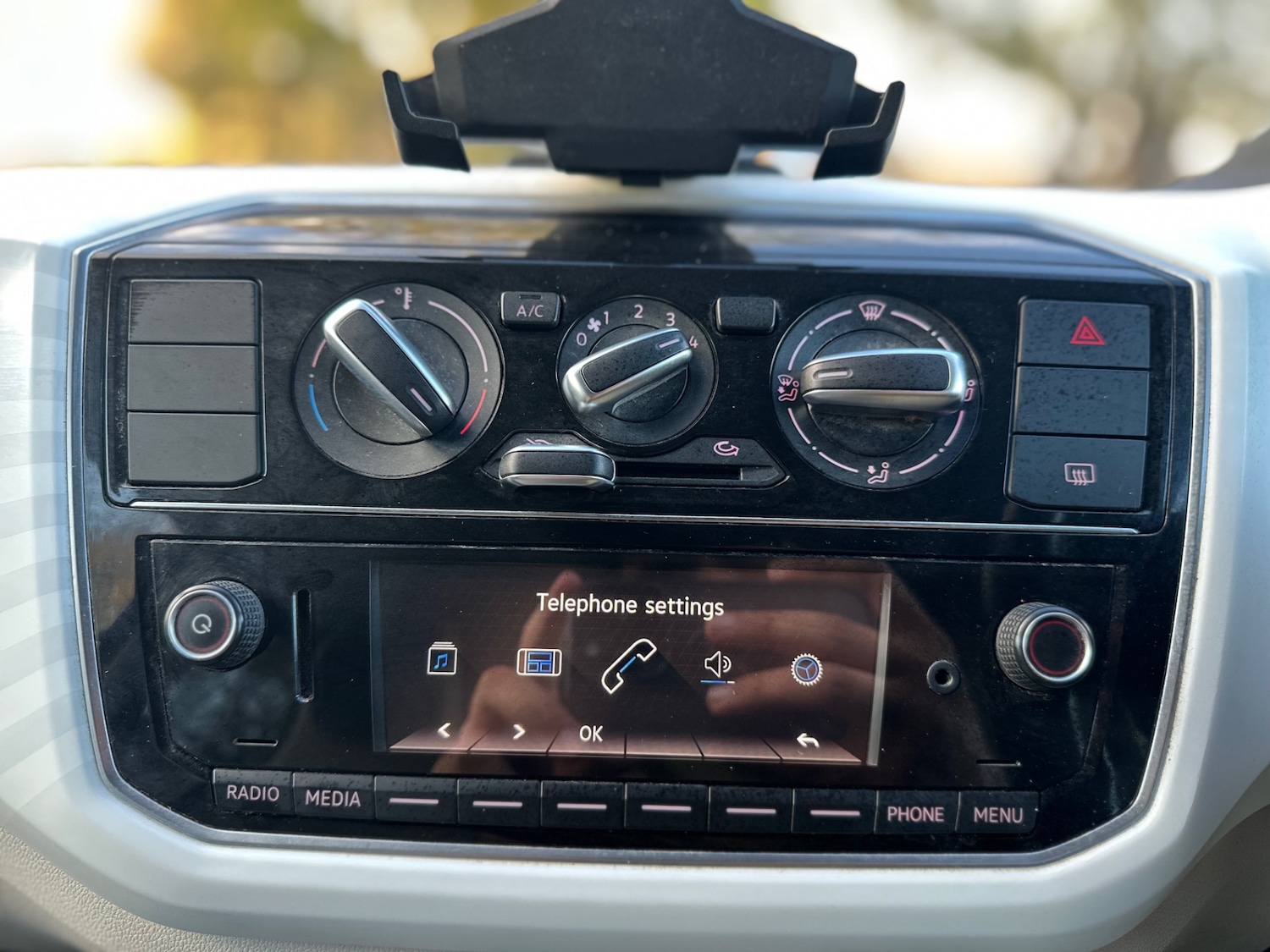 Used Volkswagen up! 2017 for sale - 76699630: Photo 30