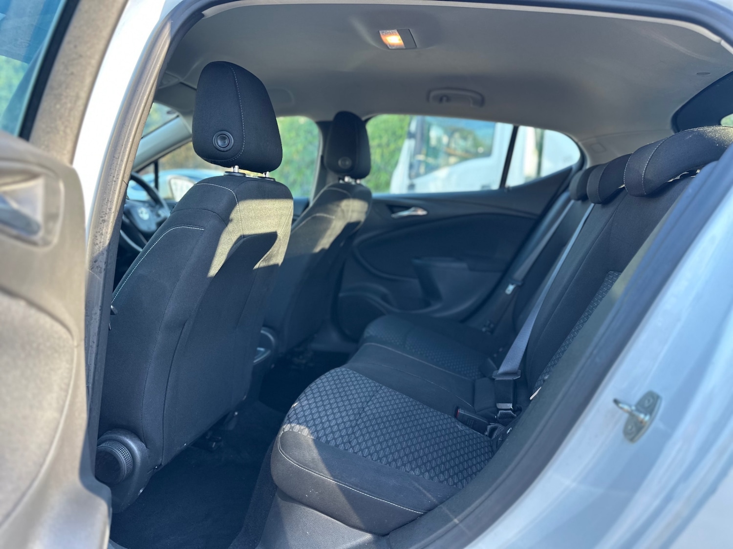 Used Vauxhall Astra 2017 for sale - 77721791: Photo 14