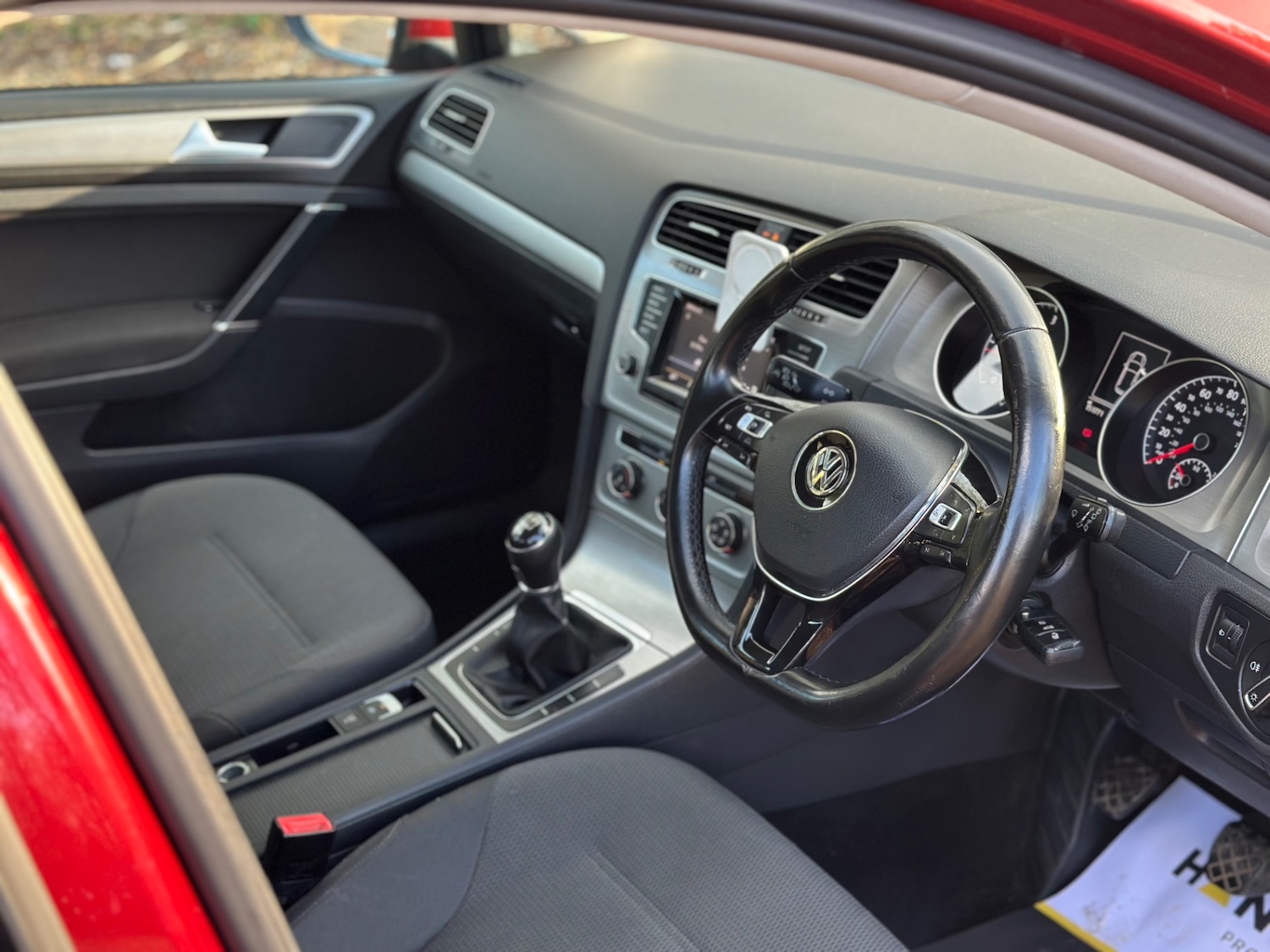 Used Volkswagen Golf 2014 for sale - 78018669: Photo 2