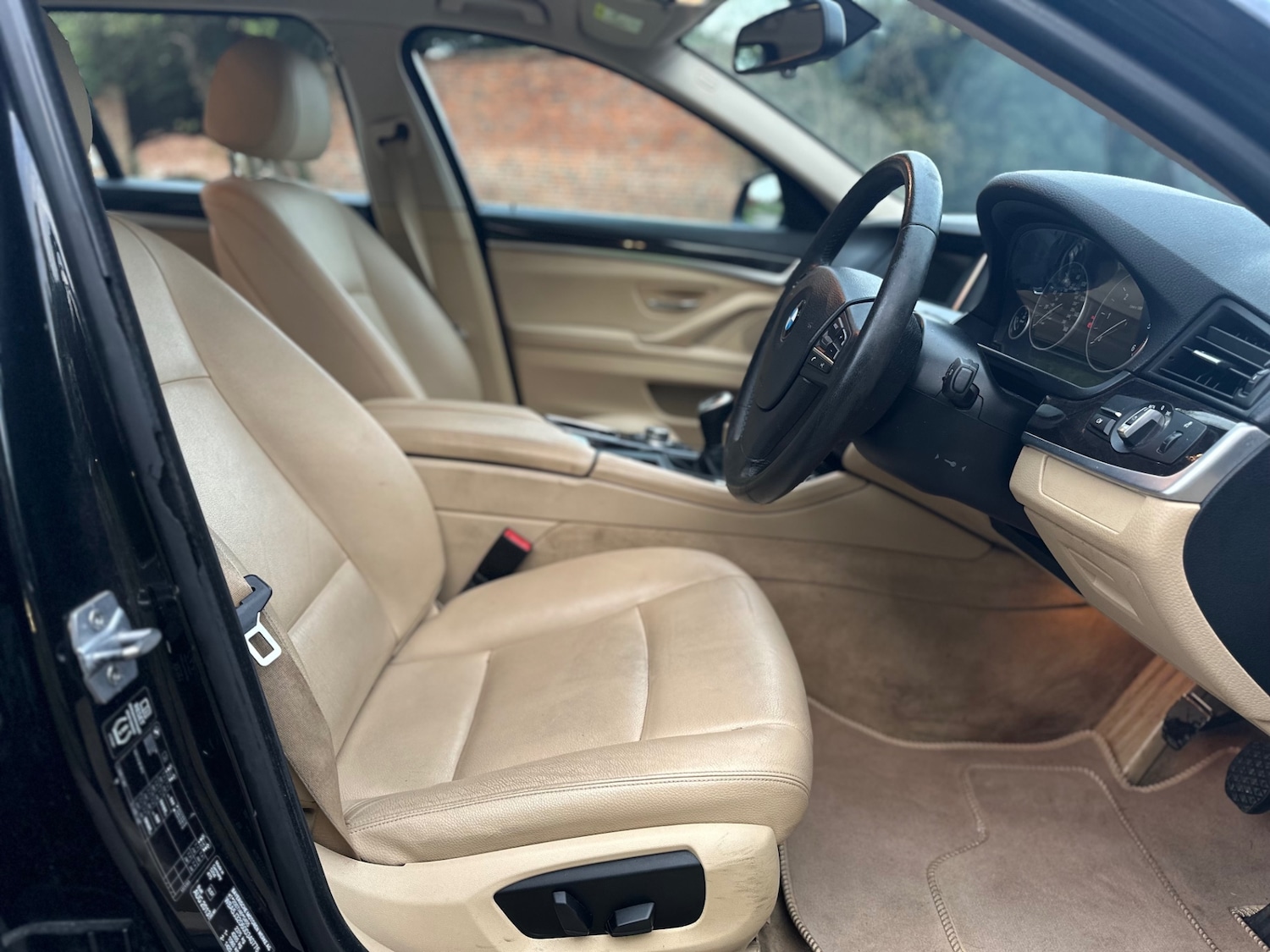 Used BMW 5 Series 2013 for sale - 76387428: Photo 16