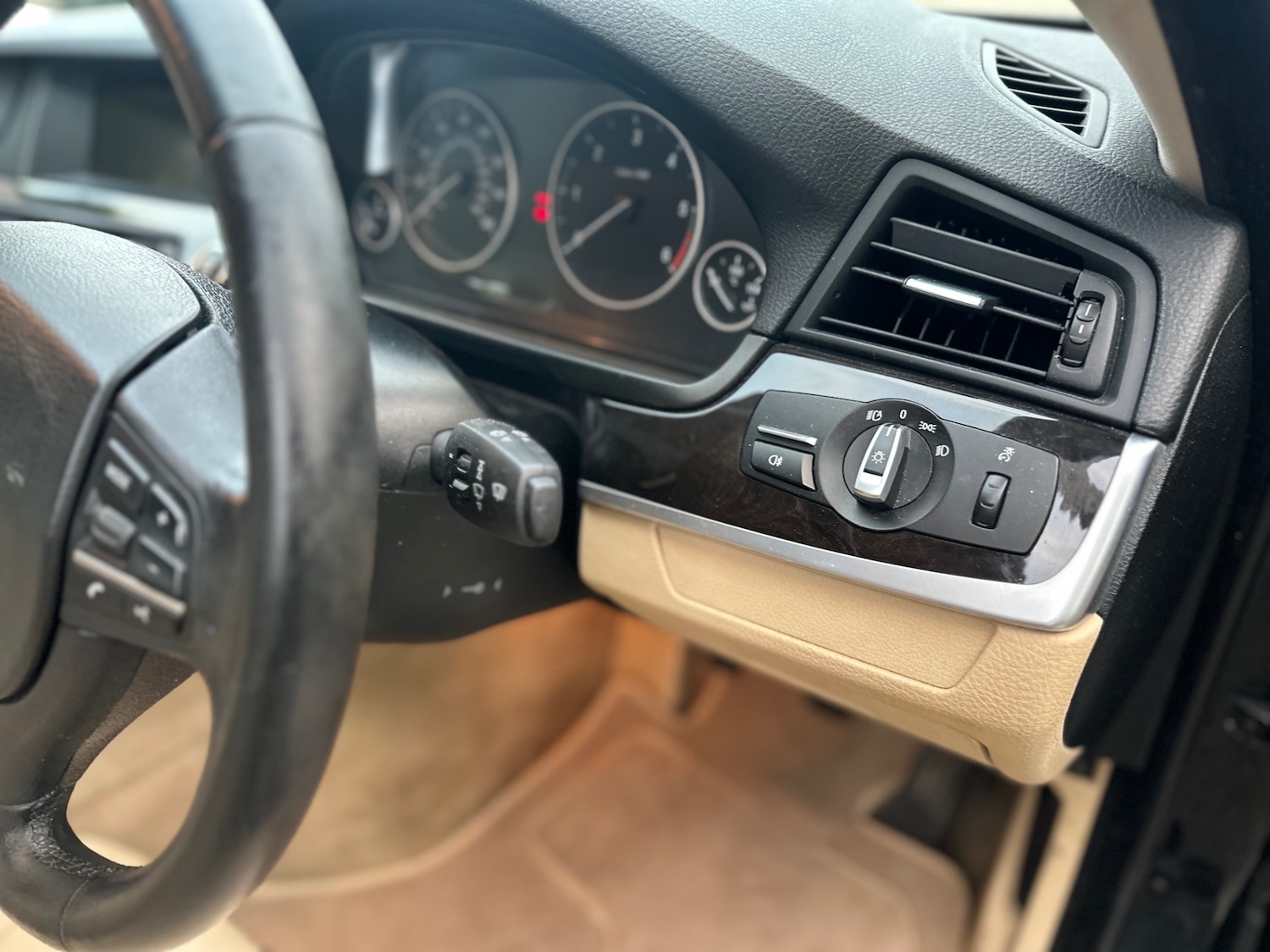 Used BMW 5 Series 2013 for sale - 76387428: Photo 29