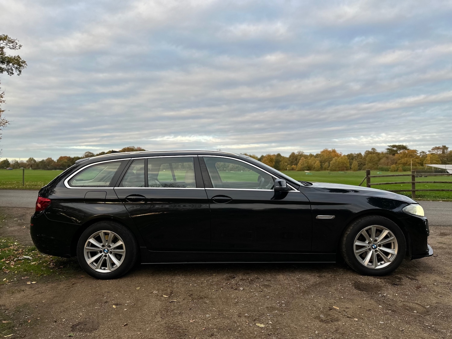 Used BMW 5 Series 2013 for sale - 76387428: Photo 5