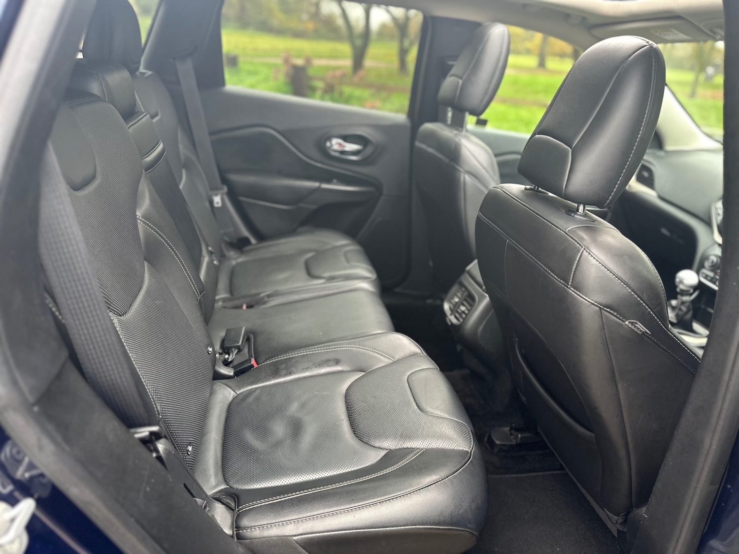 Used Jeep Cherokee 2015 for sale - 76589072: Photo 27