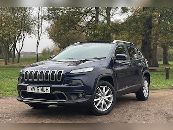 Used Jeep Cherokee 2015 for sale - 76589072: Photo