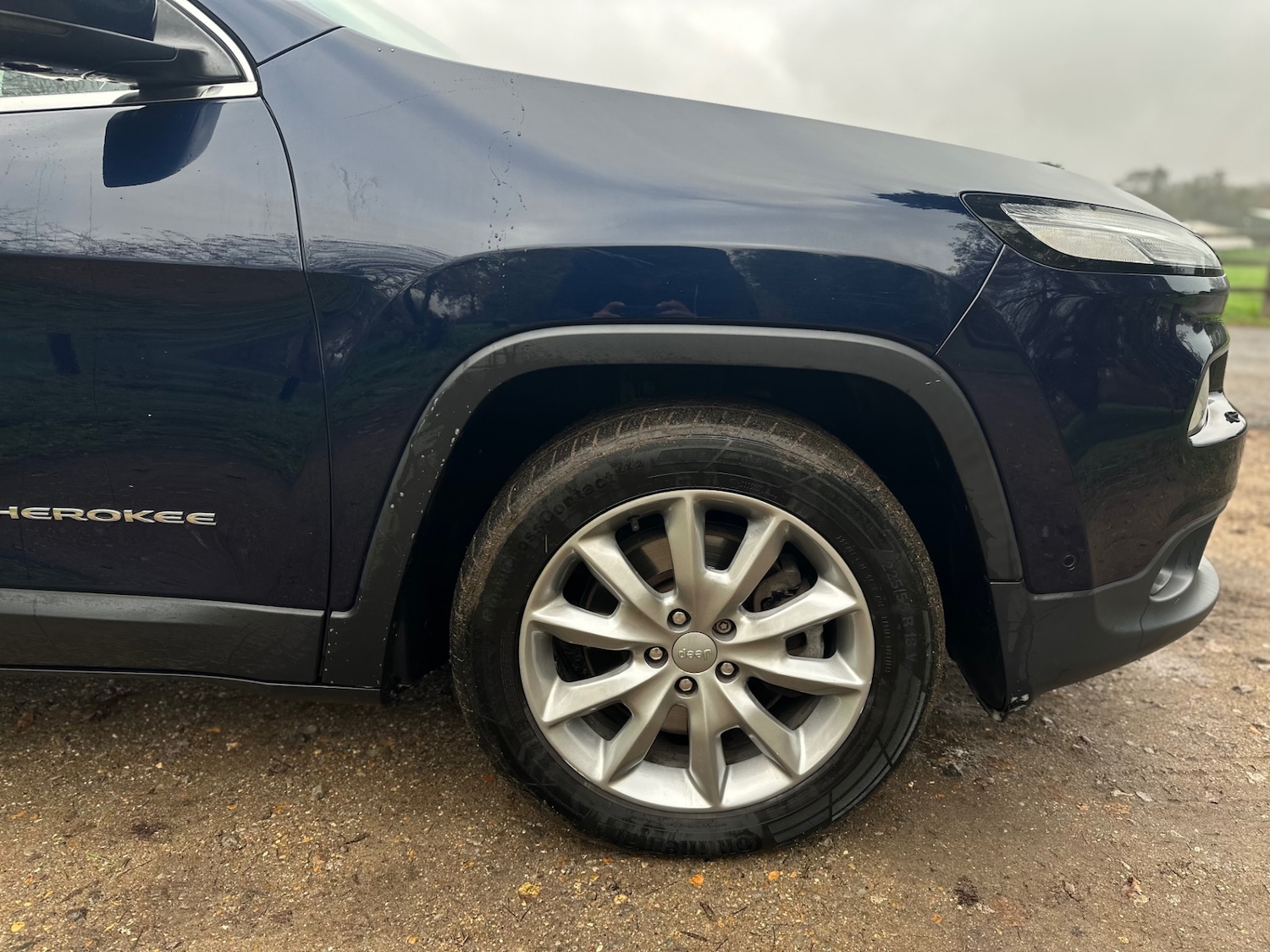 Used Jeep Cherokee 2015 for sale - 76589072: Photo 9