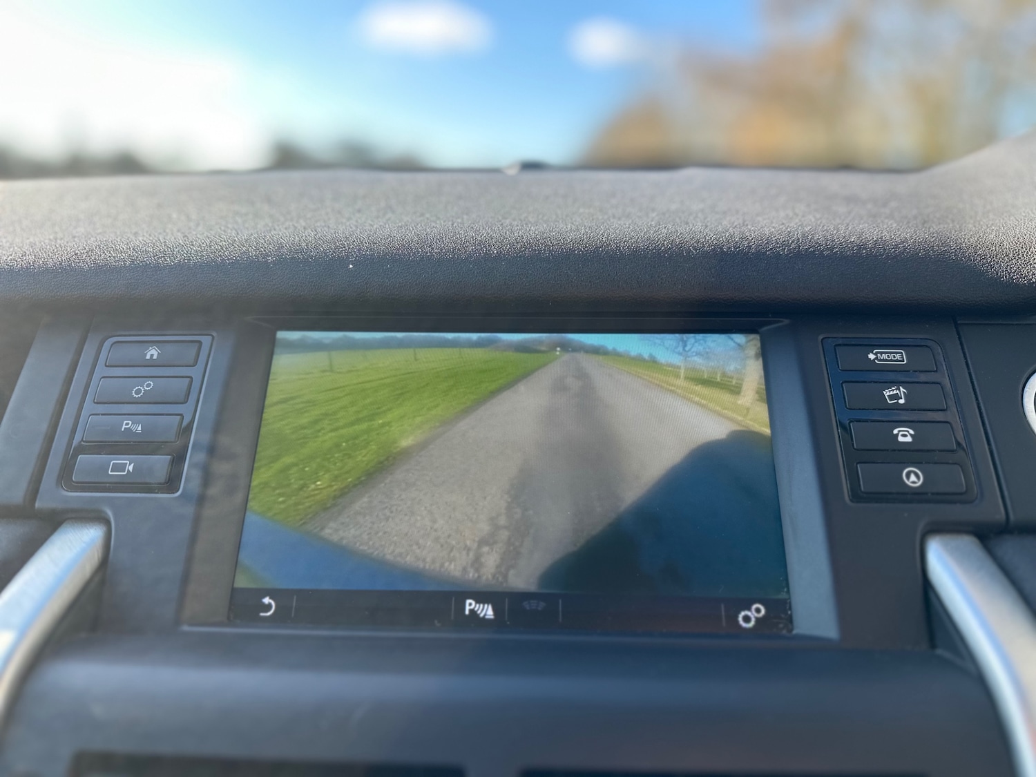 Used Land Rover Discovery Sport 2016 for sale - 77558857: Photo 30