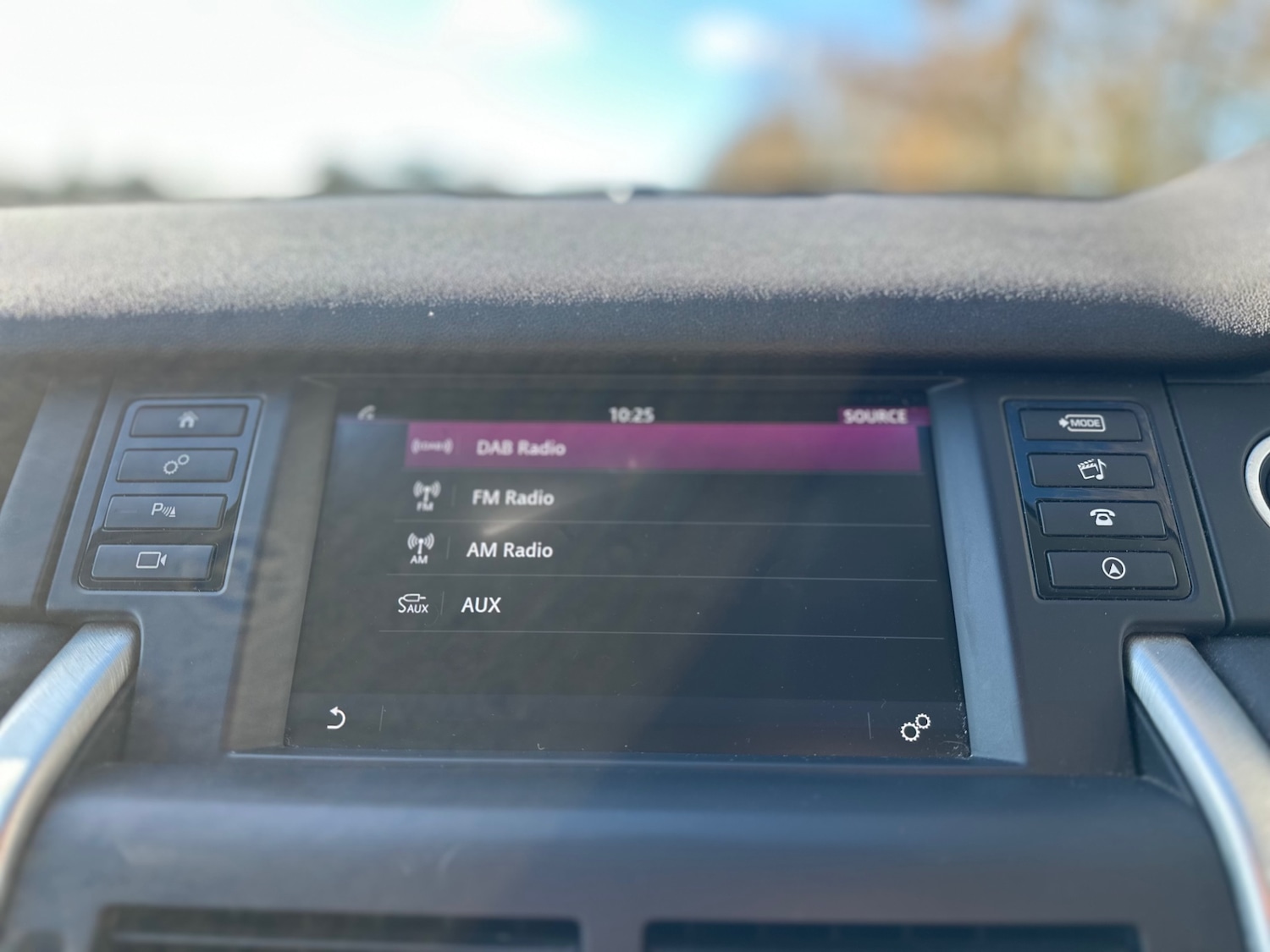 Used Land Rover Discovery Sport 2016 for sale - 77558857: Photo 31