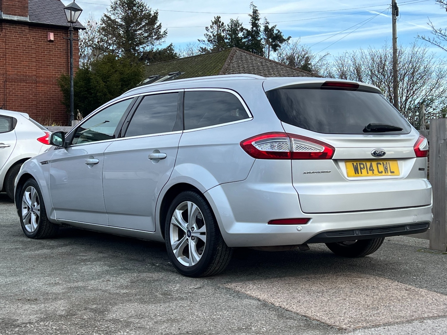 Used Ford Mondeo 2014 for sale - 76194434: Photo 14