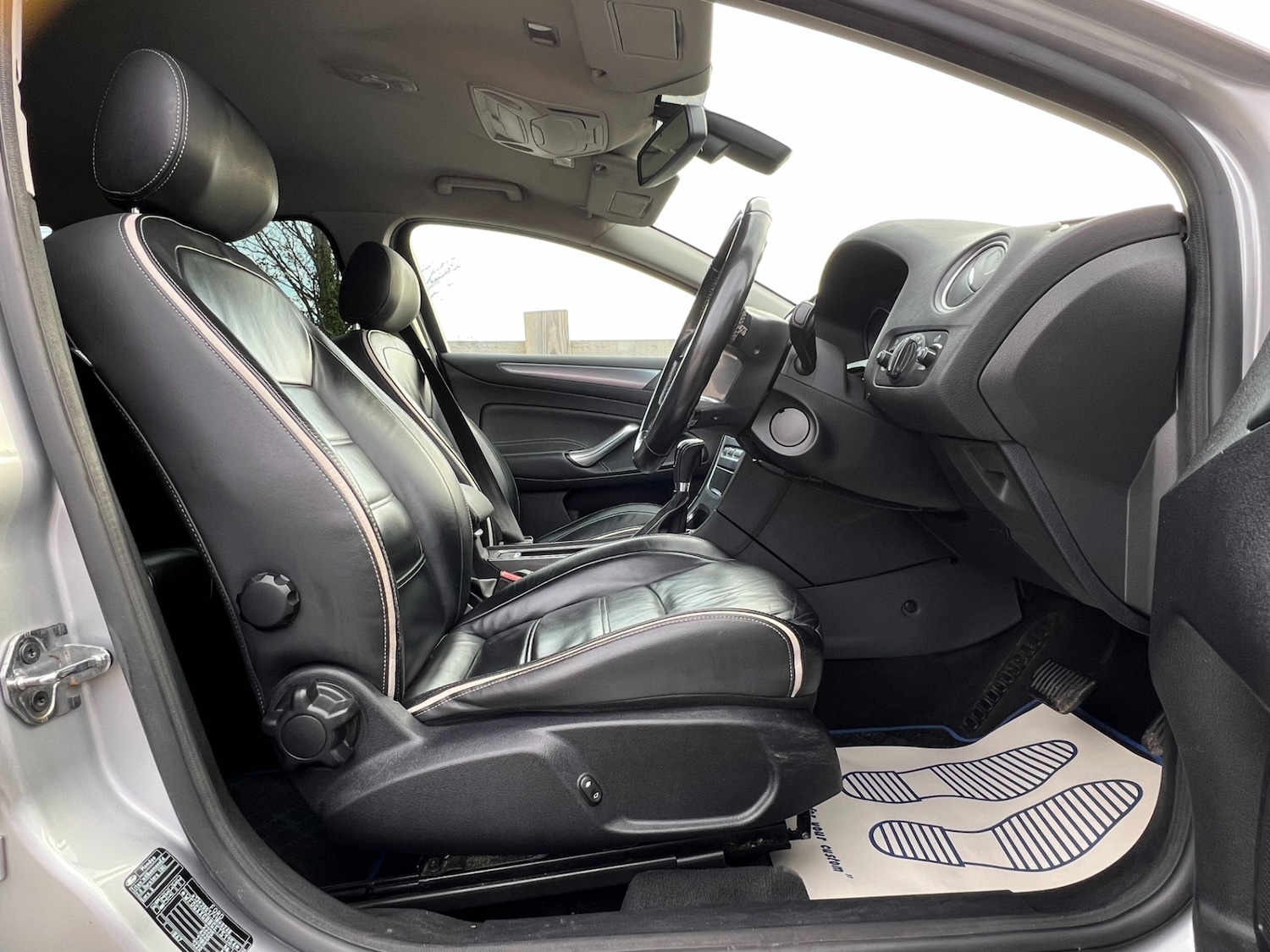 Used Ford Mondeo 2014 for sale - 76194434: Photo 26