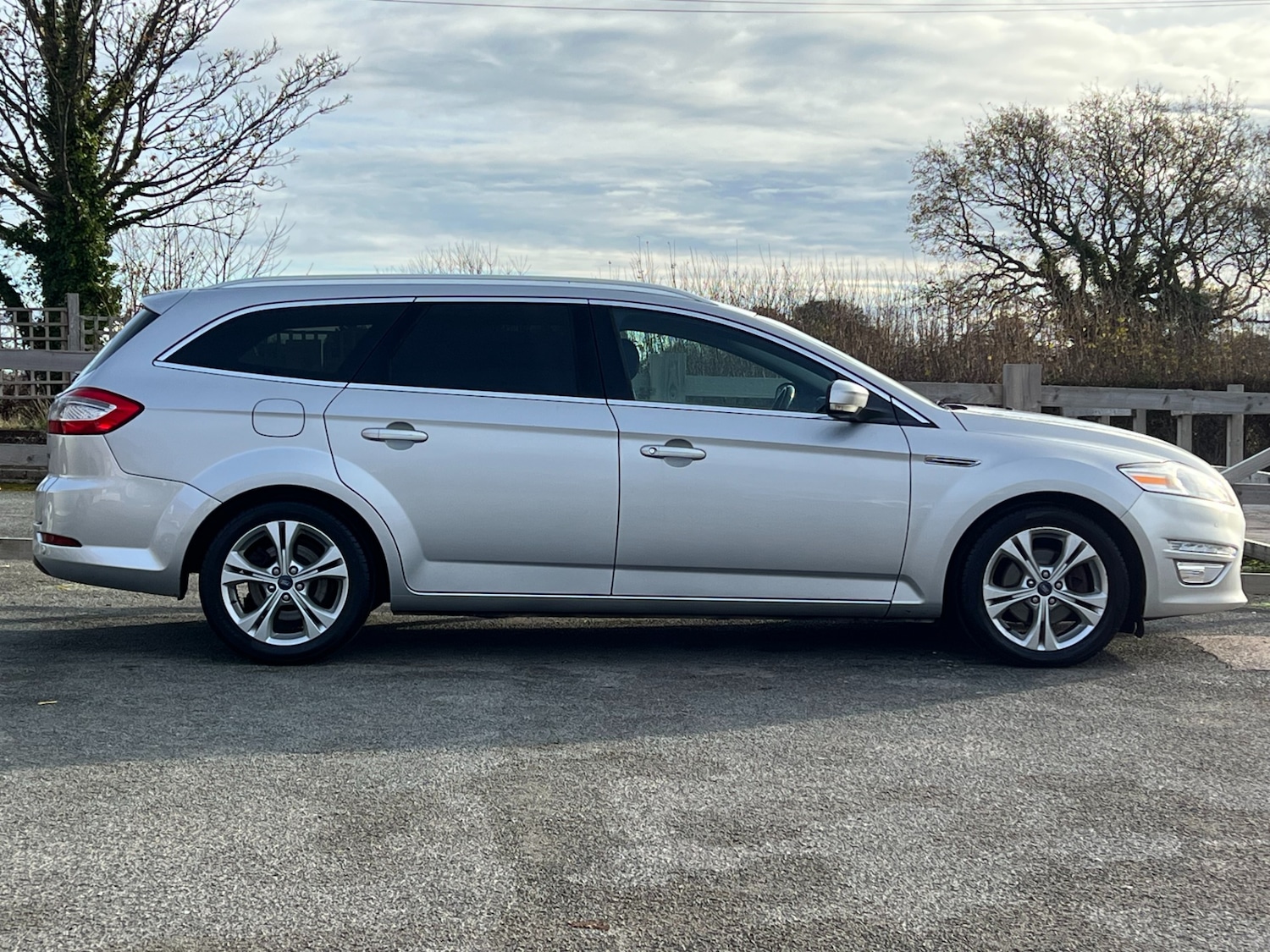 Used Ford Mondeo 2014 for sale - 76194434: Photo 6