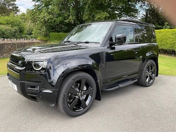 Used Land Rover Defender 90 2025 for sale - 79311526: Photo