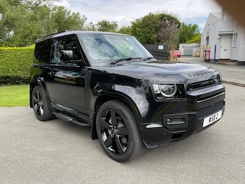 Used Land Rover Defender 90 2025 for sale - 79311526: Photo