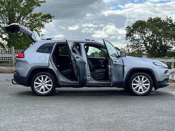 Used Jeep Cherokee 2014 for sale - 79311476: Photo