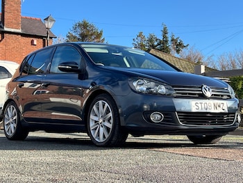 Used Volkswagen Golf 2009 for sale - 76553749: Photo