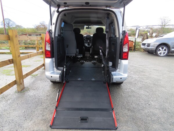 Used Peugeot Partner Tepee 2016 for sale - 72871603: Photo 8
