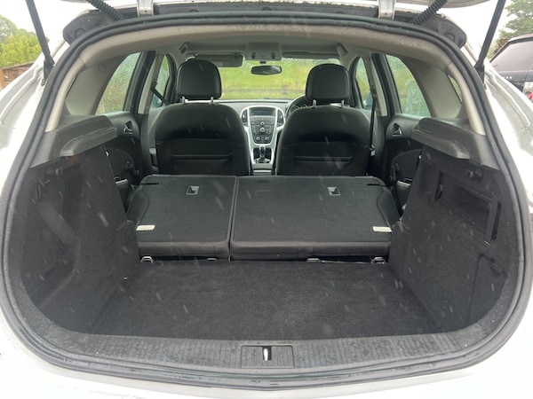 Used Vauxhall Astra 2012 for sale - 74513138: Photo 19