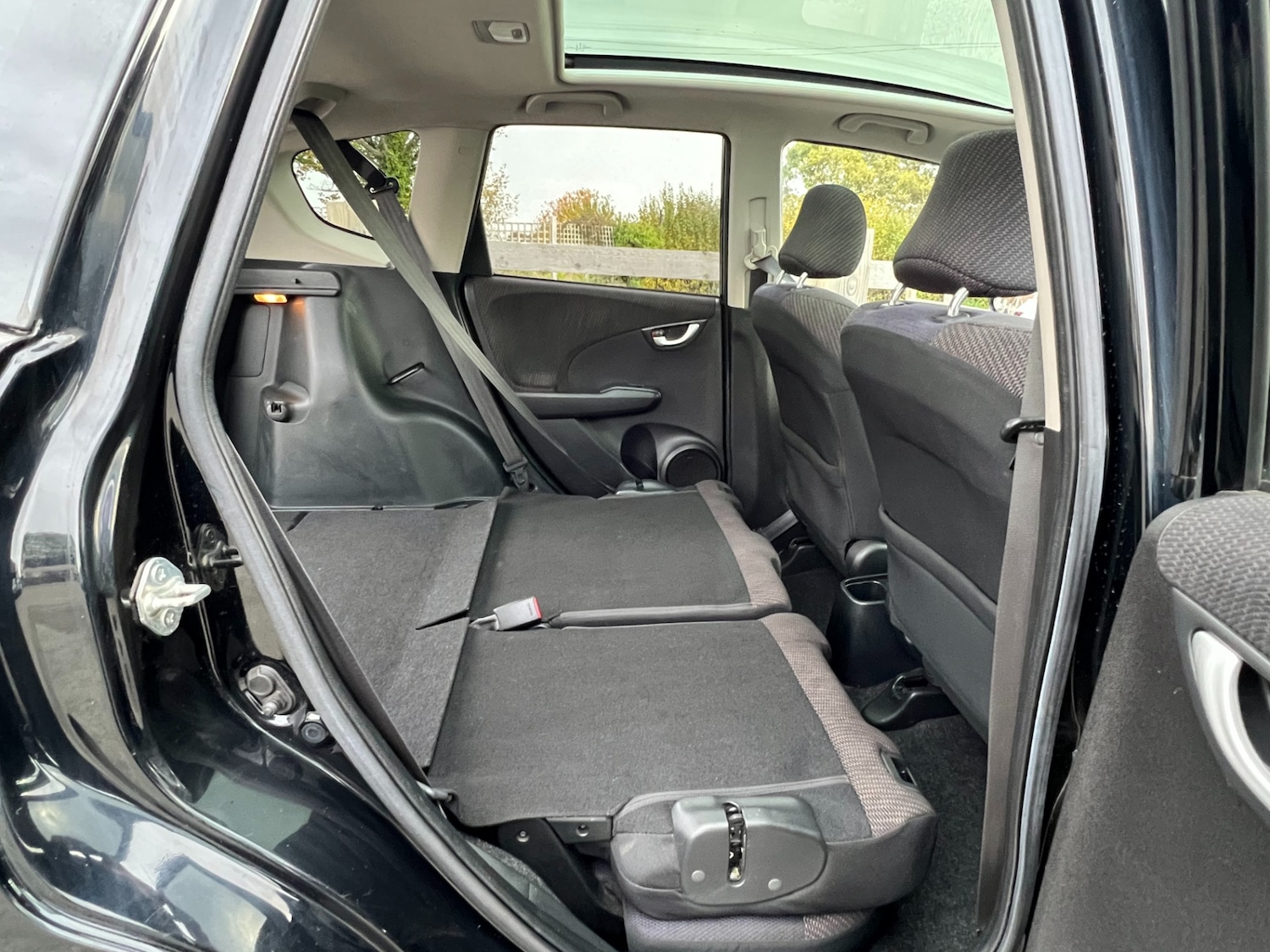 Used Honda Jazz 2012 for sale - 76329798: Photo 17