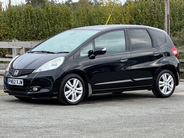 Used Honda Jazz 2012 for sale - 76329798: Photo 1