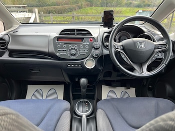 Used Honda Jazz 2012 for sale - 76329798: Photo