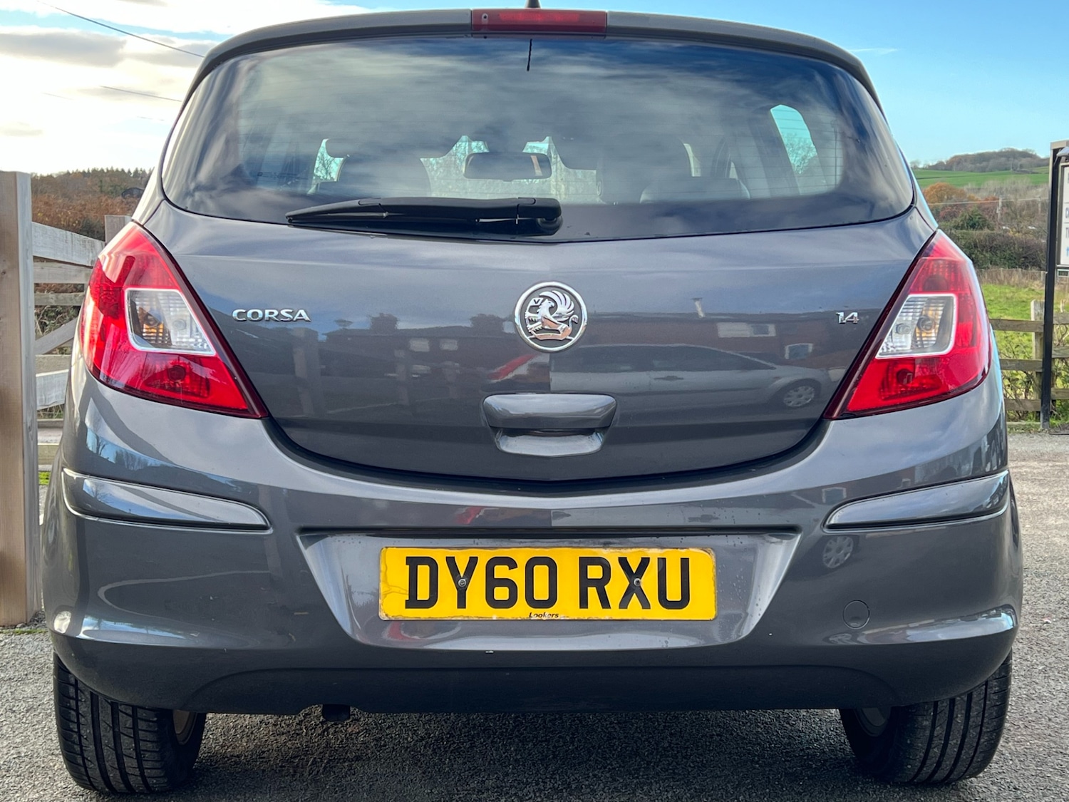 Used Vauxhall Corsa 2010 for sale - 76776295: Photo 8