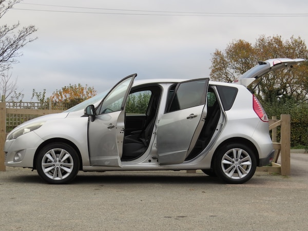 Used Renault Scenic 2010 for sale - 72575779: Photo 18
