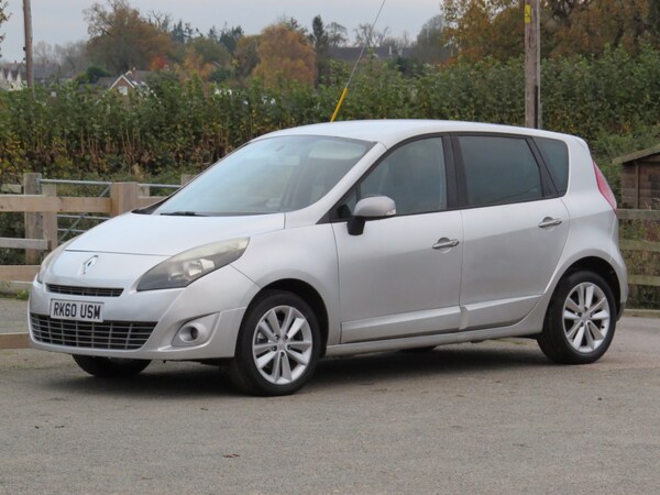 Used Renault Scenic 2010 for sale - 72575779: Photo 1
