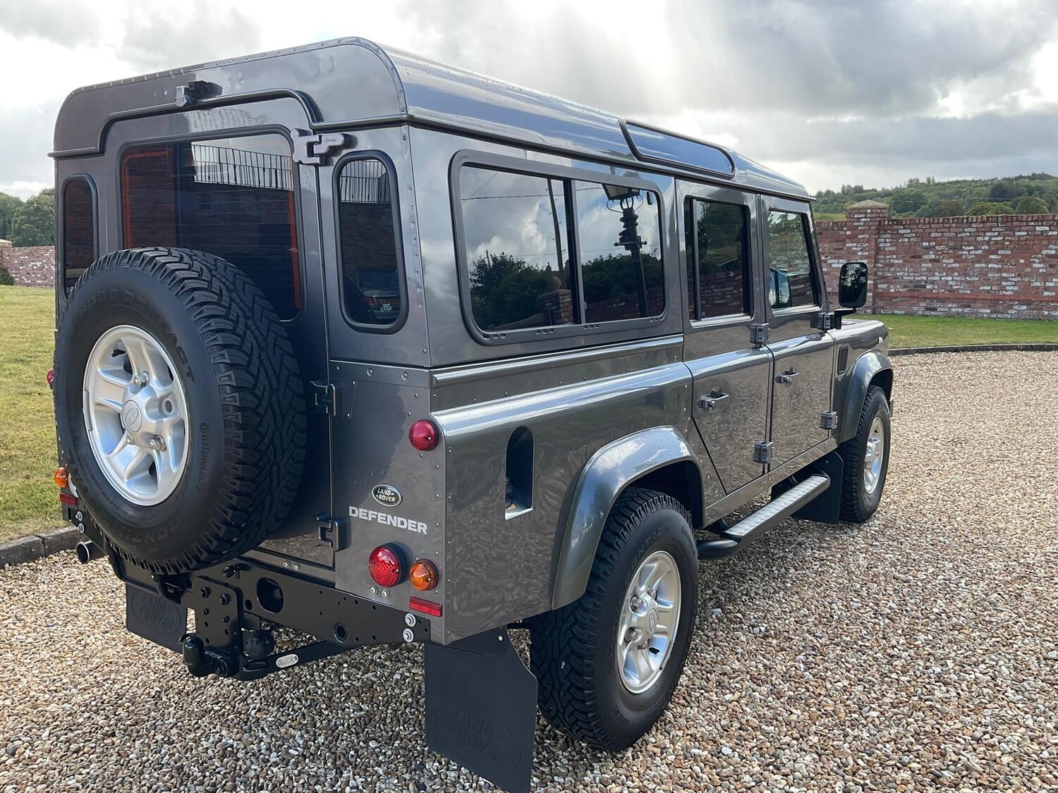 Used Land Rover Defender 2015 for sale - 75981572: Photo 10