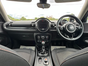 Used MINI Clubman 2019 for sale - 78483000: Photo