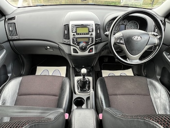 Used Hyundai i30 2009 for sale - 77743945: Photo