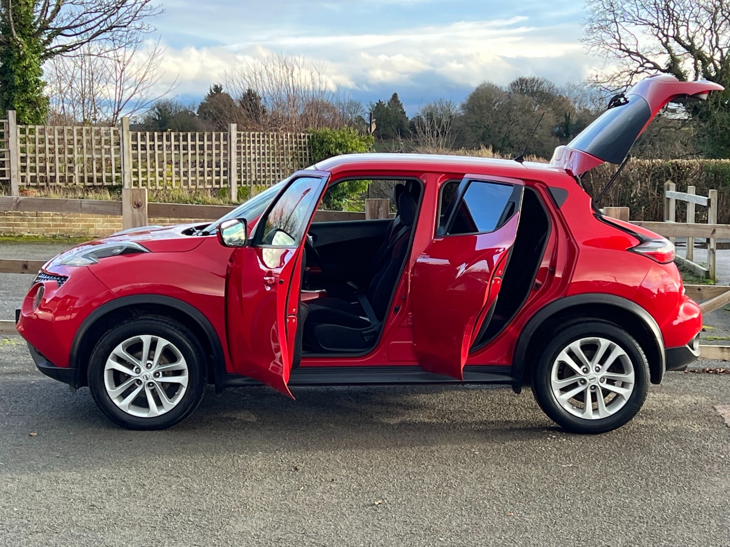 Used Nissan Juke 2015 for sale - 76845294: Photo 25