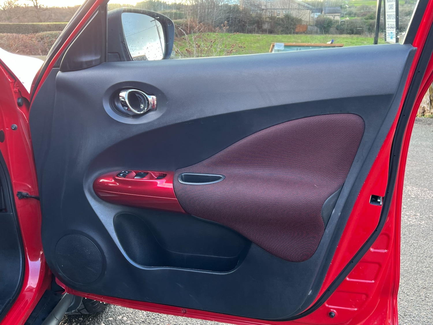 Used Nissan Juke 2015 for sale - 76845294: Photo 28