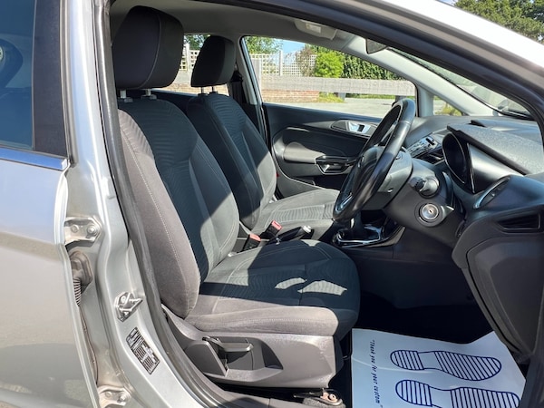 Used Ford Fiesta 2017 for sale - 74949406: Photo 18
