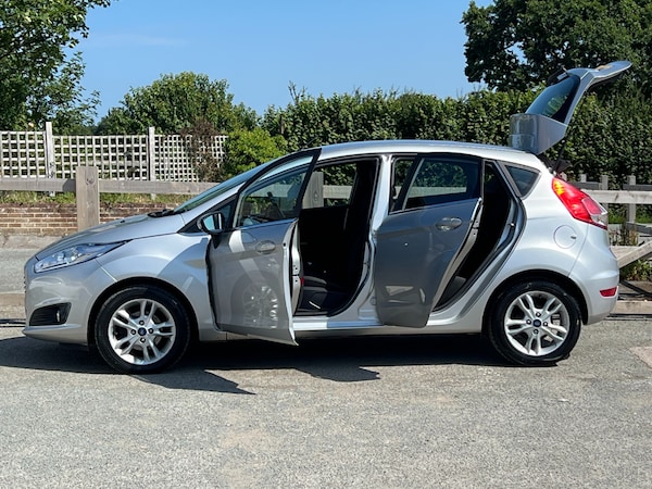 Used Ford Fiesta 2017 for sale - 74949406: Photo 23