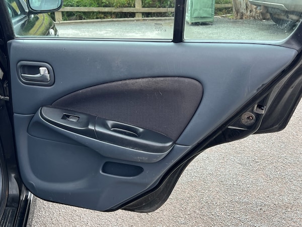 Used Nissan Almera 2006 for sale - 74122762: Photo 28