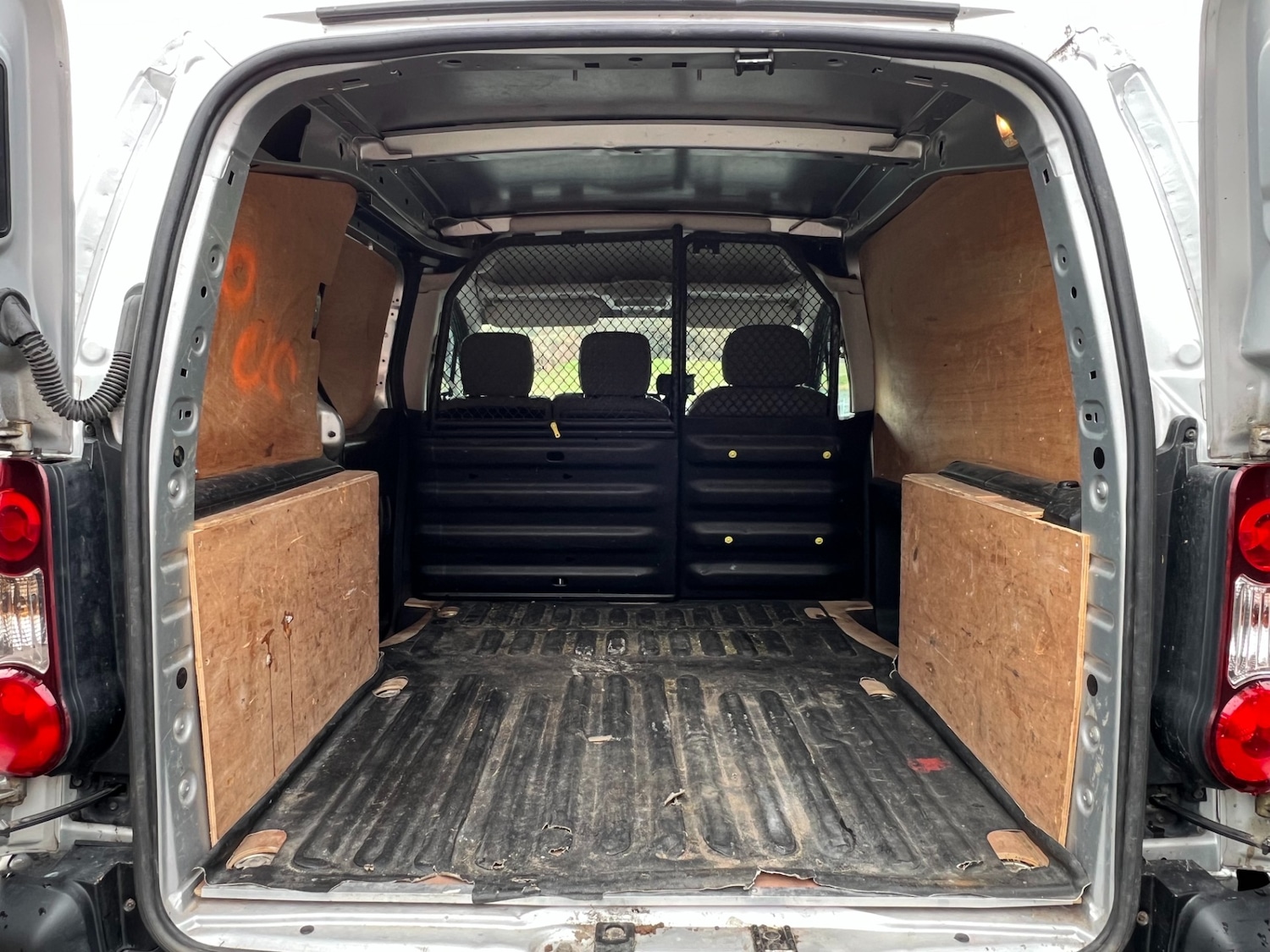 Used Peugeot Partner 2016 for sale - 77603467: Photo 14