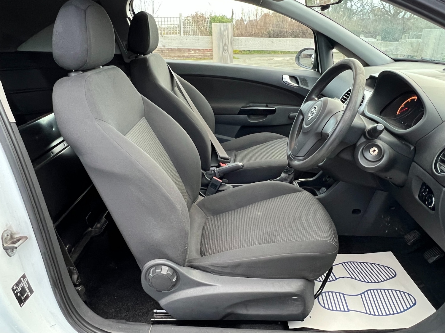 Used Vauxhall Corsa 2012 for sale - 76748273: Photo 13