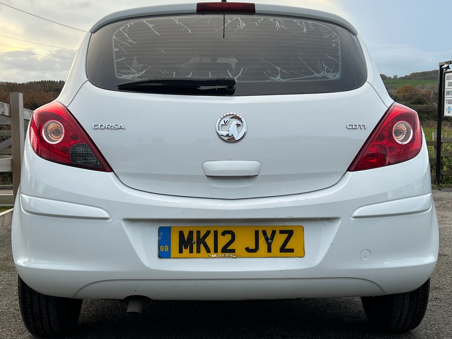 Used Vauxhall Corsa 2012 for sale - 76748273: Photo 9