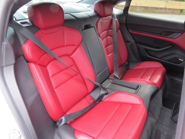 Used Porsche Taycan 2021 for sale - 76231147: Photo 22