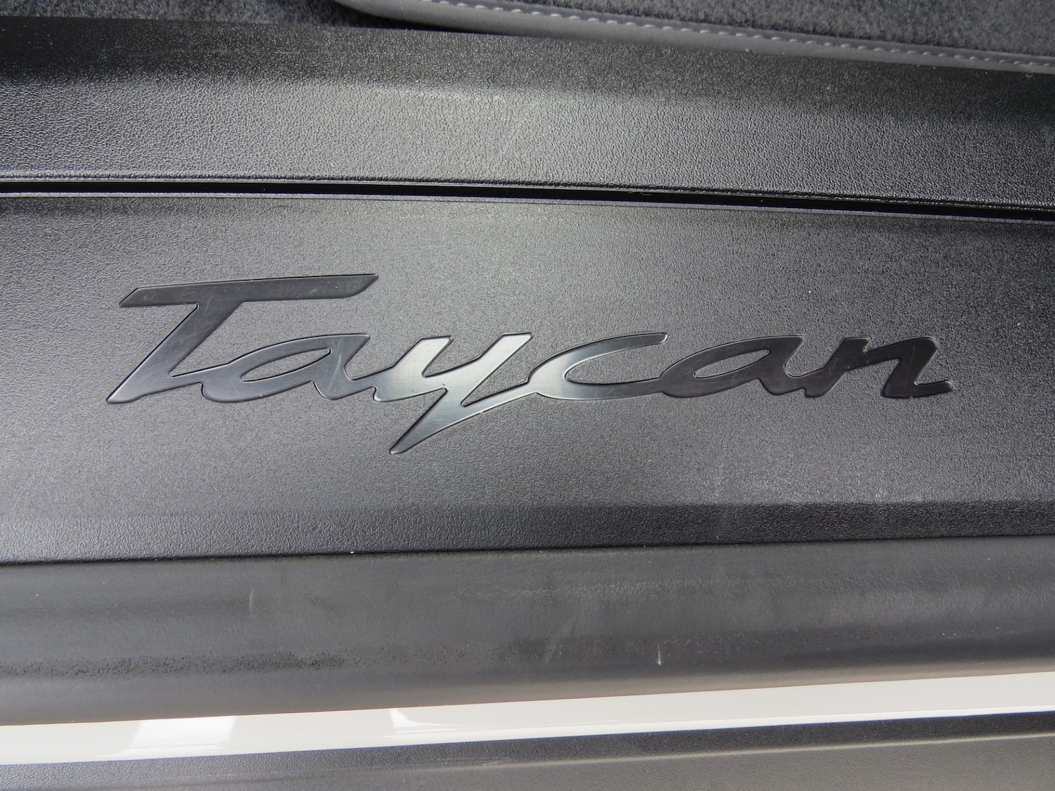 Used Porsche Taycan 2021 for sale - 76231147: Photo 23