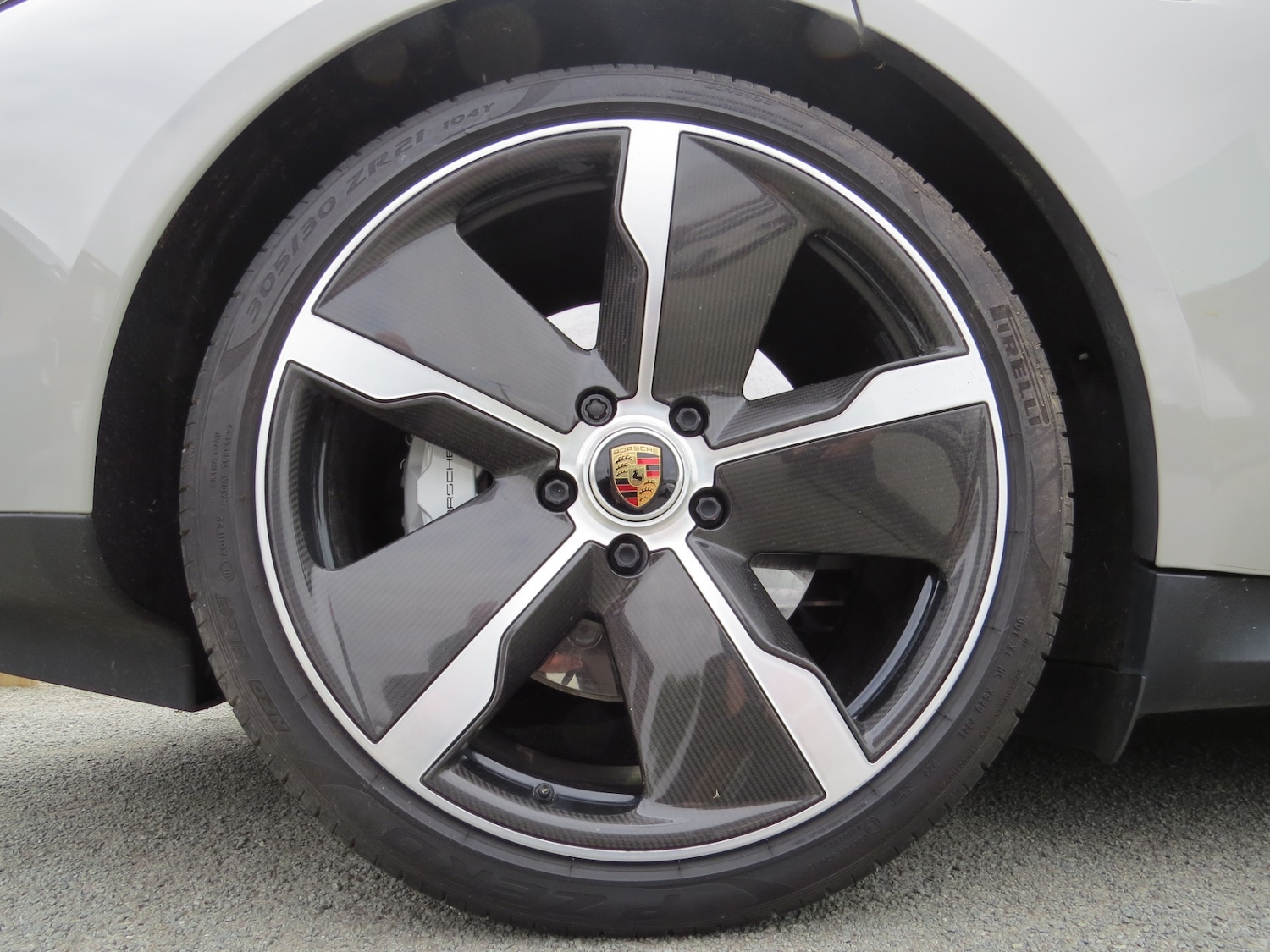 Used Porsche Taycan 2021 for sale - 76231147: Photo 6