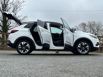 Used Vauxhall Grandland X 2020 for sale - 77210726: Photo