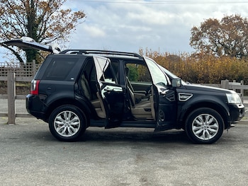 Used Land Rover Freelander 2011 for sale - 76476889: Photo