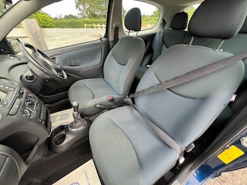 Used Toyota Yaris 2005 for sale - 78914610: Photo
