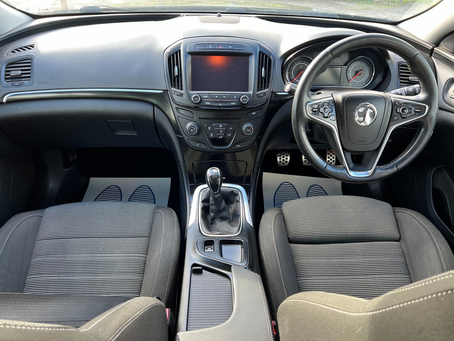 Used Vauxhall Insignia 2017 for sale - 76319108: Photo 4