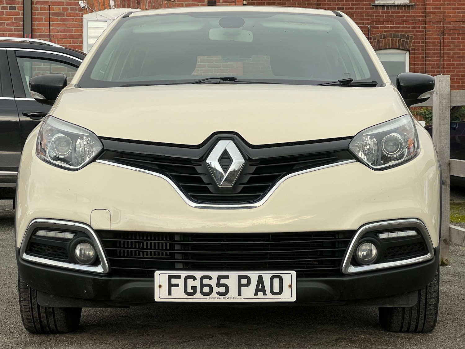 Used Renault Captur 2015 for sale - 76696257: Photo 7