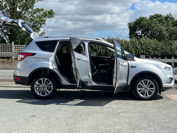 Used Ford Kuga 2017 for sale - 75468216: Photo 4