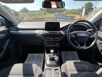 Used Ford Focus 2019 for sale - 78938406: Photo