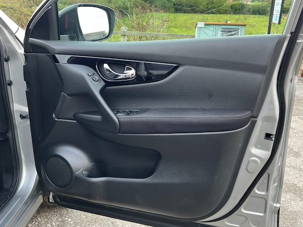 Used Nissan Qashqai 2015 for sale - 76194030: Photo 31