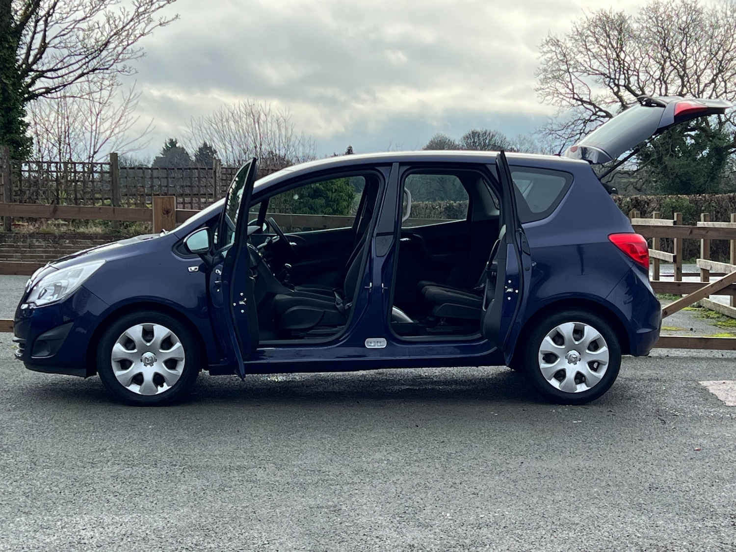 Used Vauxhall Meriva 2011 for sale - 77337702: Photo 11